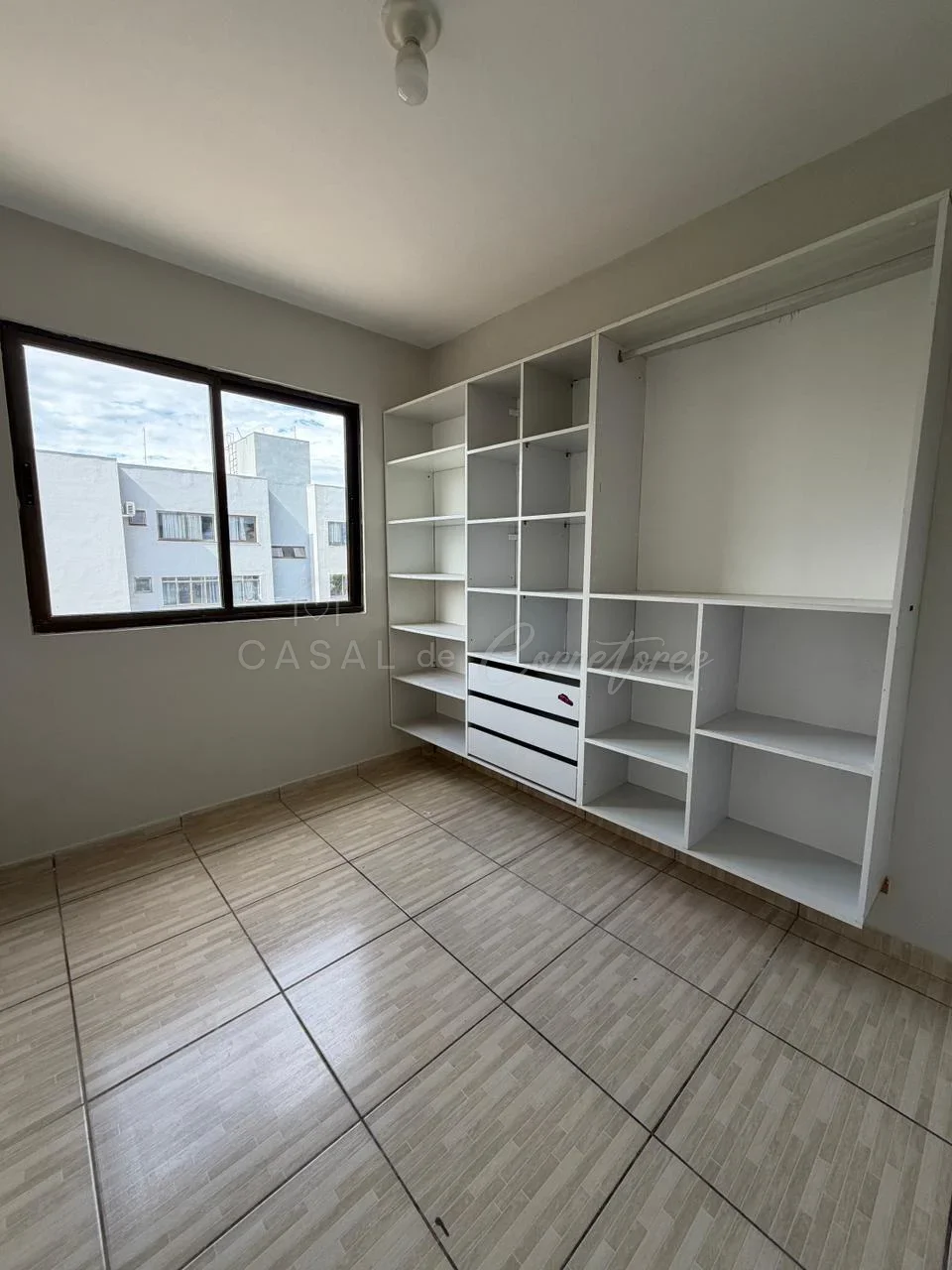 Apartamento a Venda no Recanto Tropical