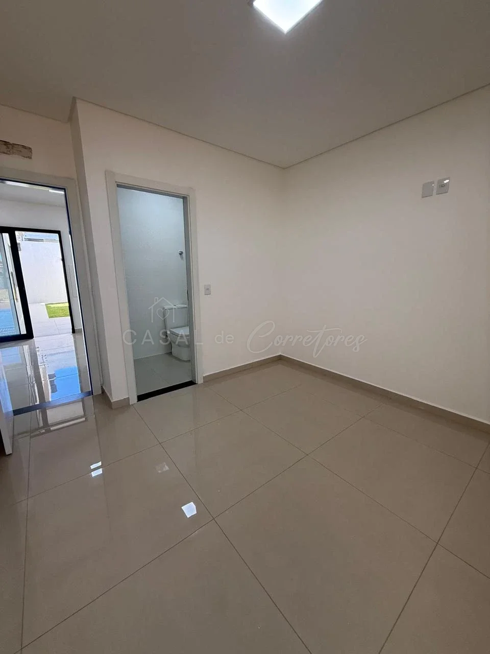 Casa Linda no Bairro Tropical