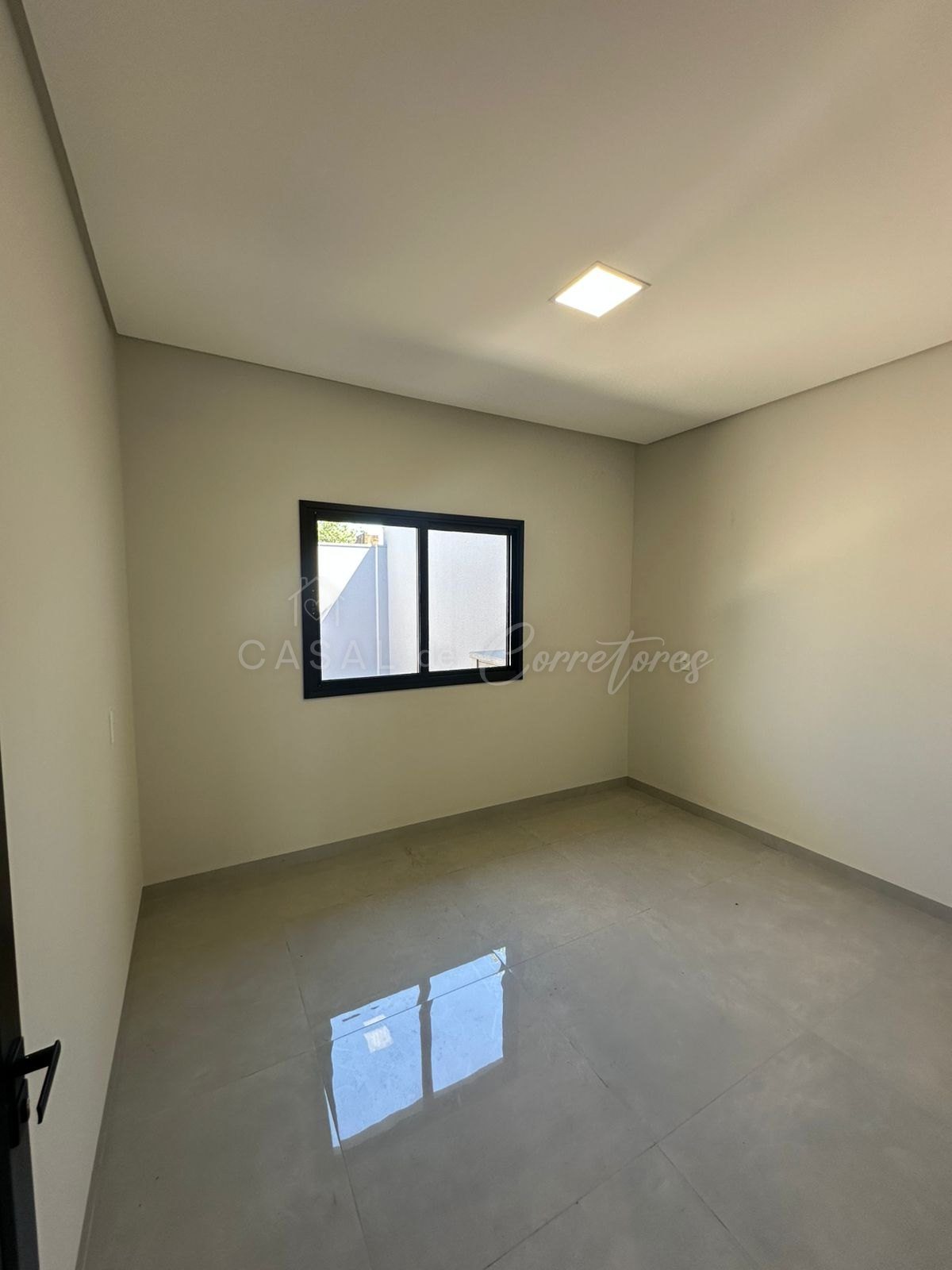 Casa em Santa Felicidade — Acabamento Impecável