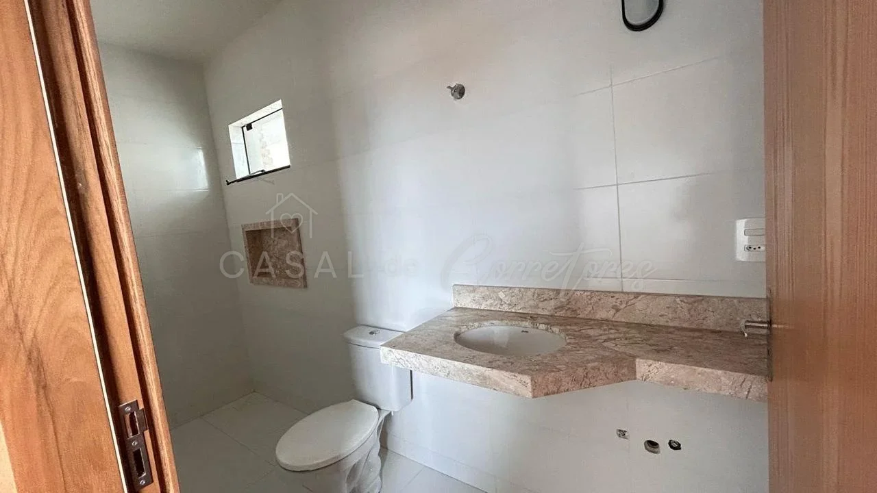 Sobrado no Santa Felicidade em Condomínio Fechado