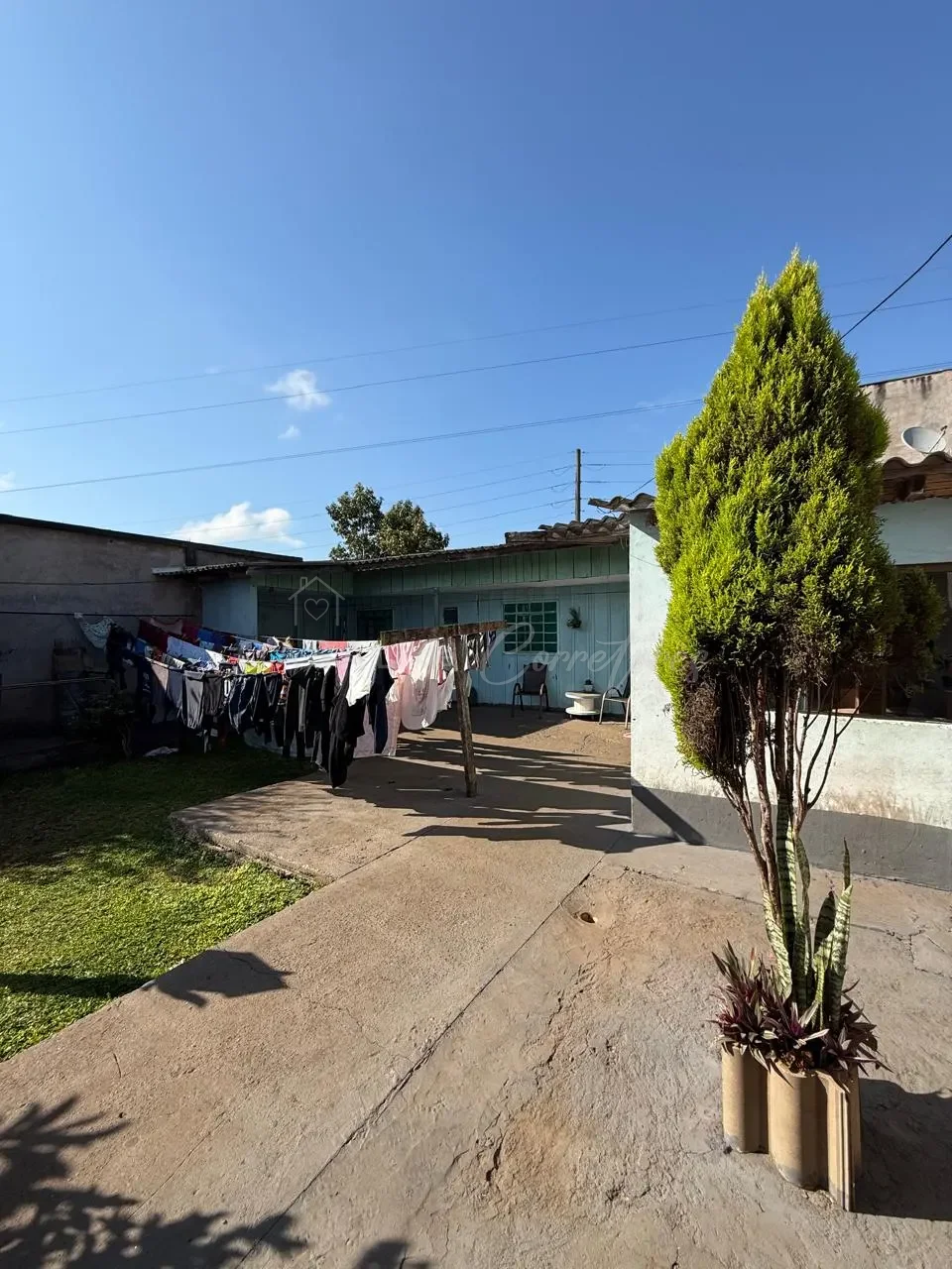 Imóvel para Moradia e Investimento com Múltiplas Fontes de Renda