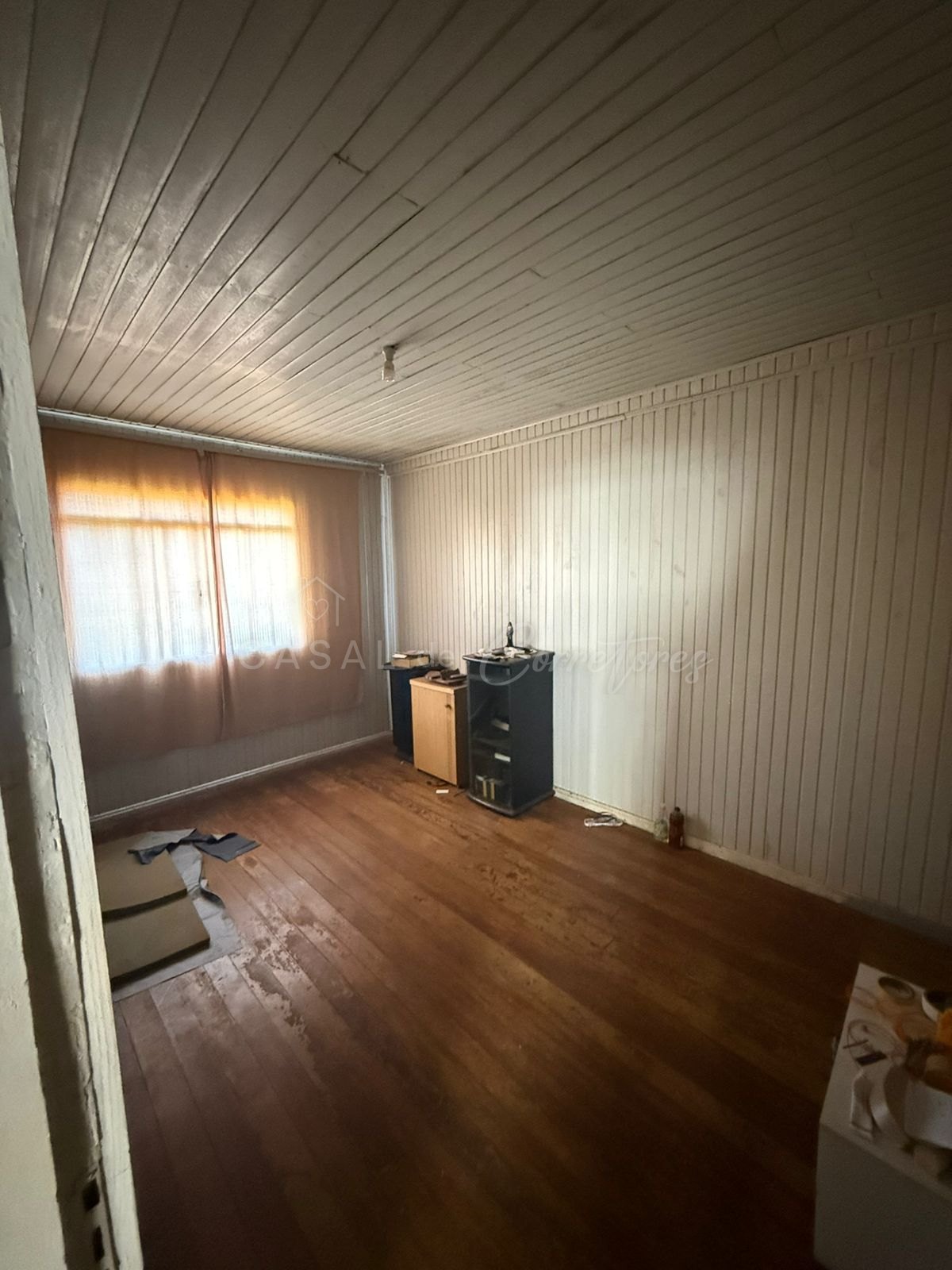 Terreno com duas casas no Neva