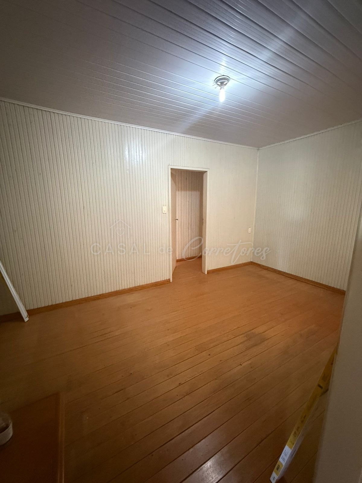 Terreno com duas casas no Neva