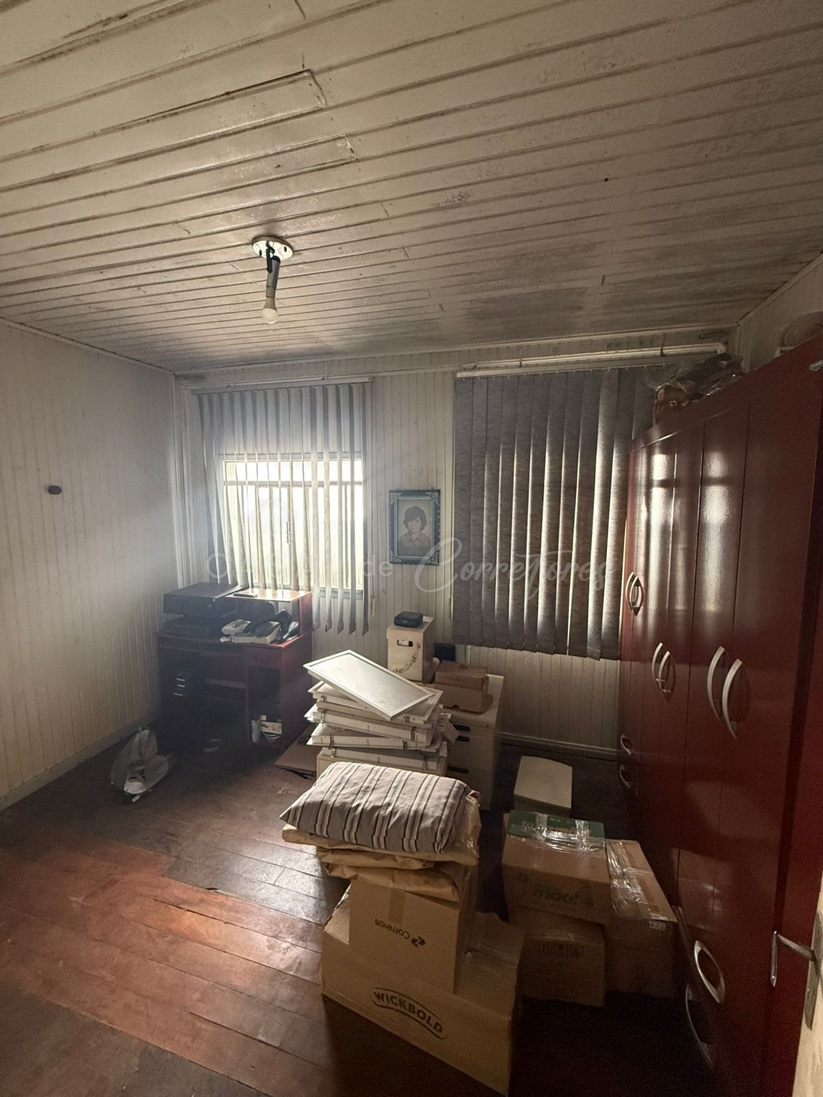 Terreno com duas casas no Neva